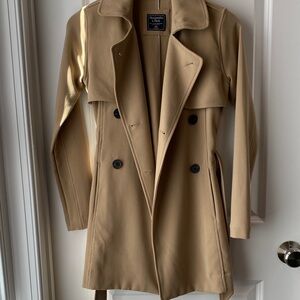 Abercrombie & Fitch Tan Trench Coat